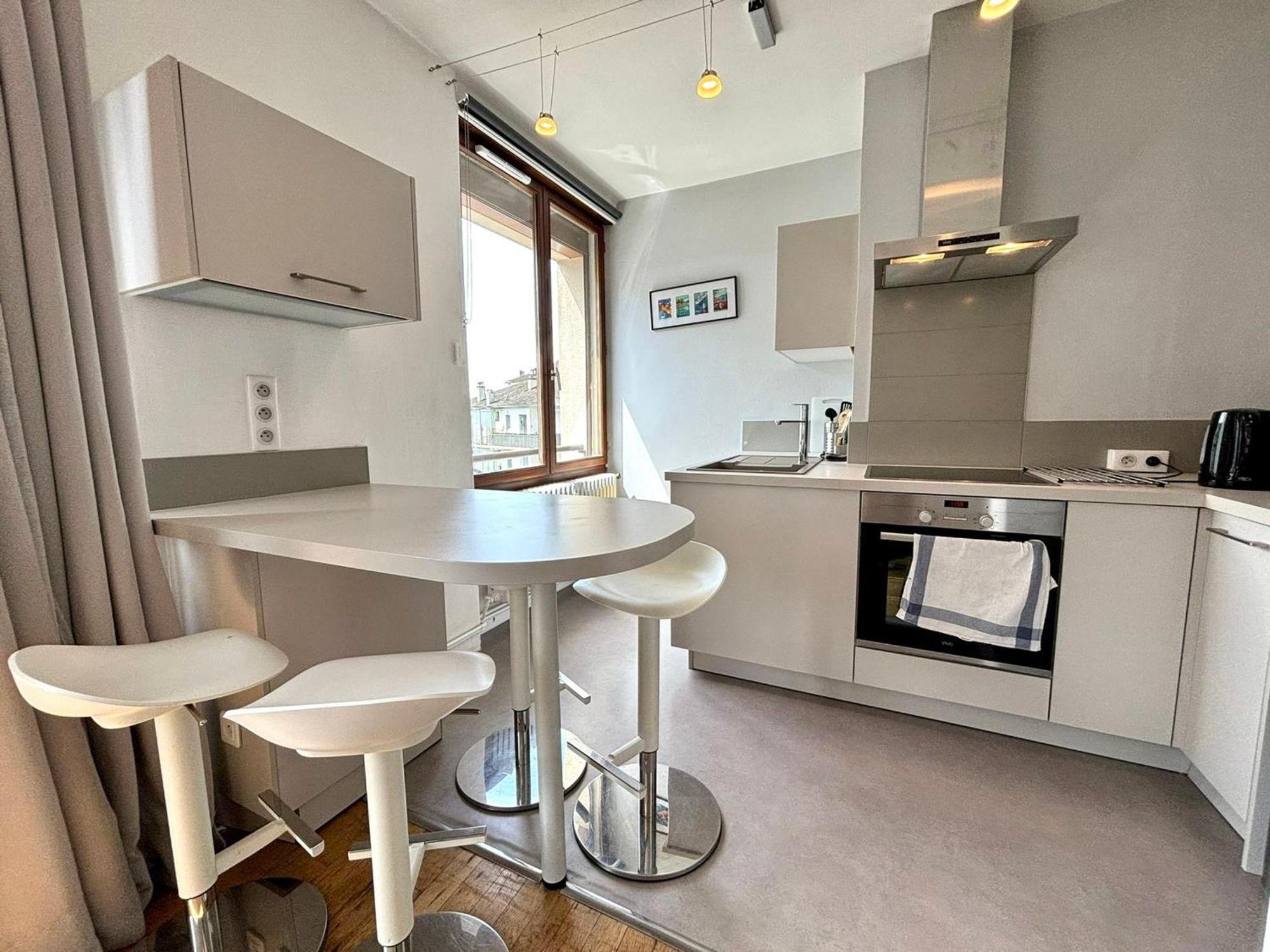 Annecy Centre - Lumineux Et Spacieux Appartement 2 Pieces De 54M² Pour 2/4 Personnes - Fr-1-432-28 外观 照片